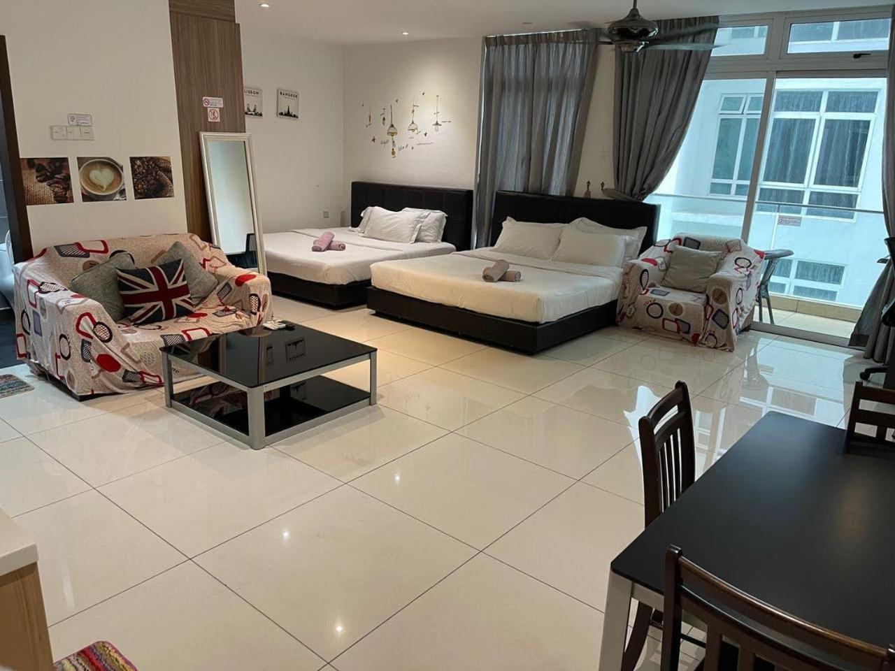 Jb City D'Esplanade Shopping Mall Apartment Johor Bahru Exterior photo